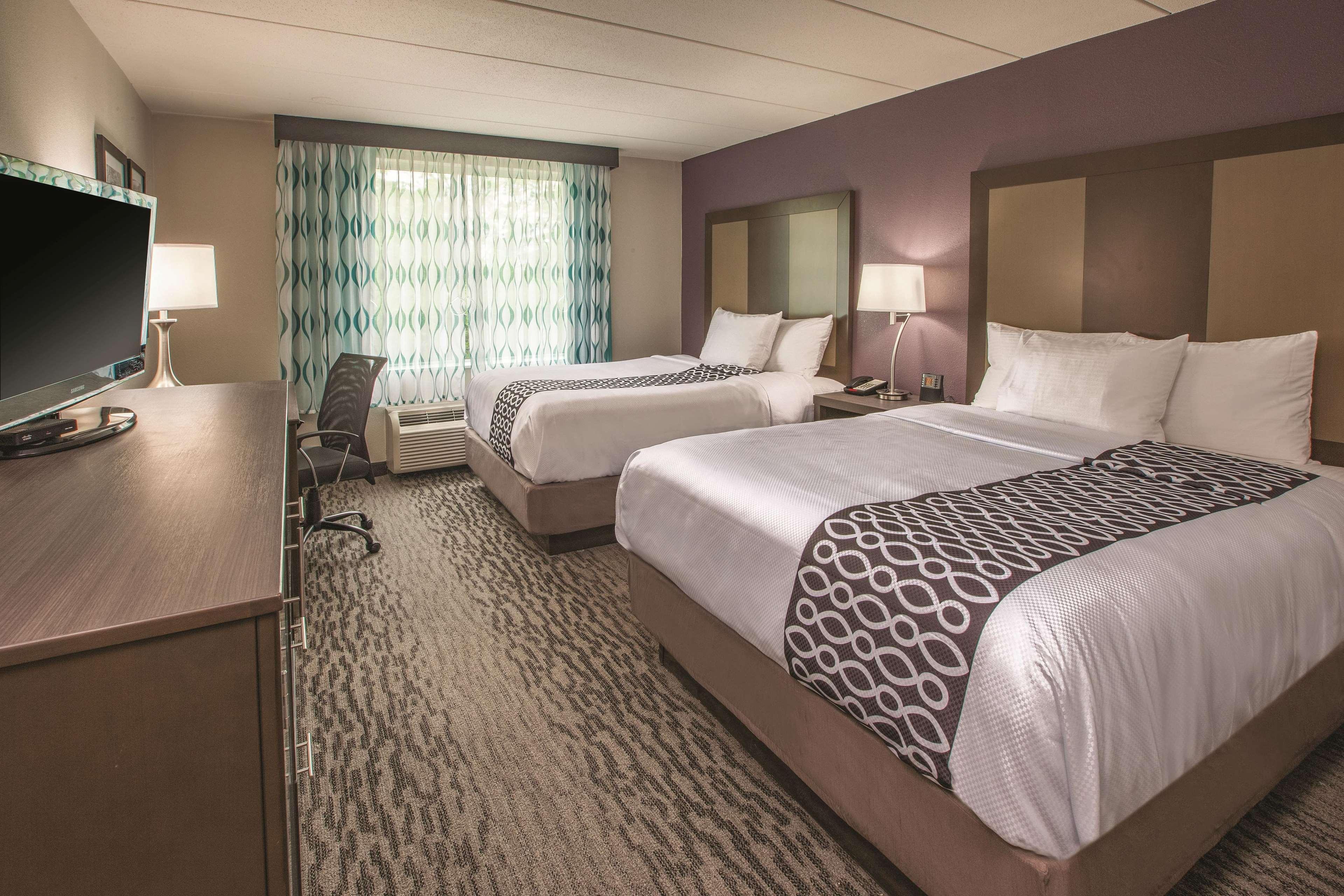 Hotel La Quinta By Wyndham Sturbridge Zewnętrze zdjęcie